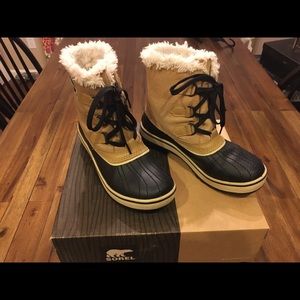 Sorel Tivoli boots